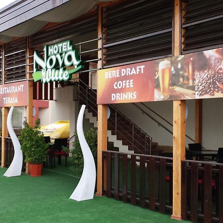 Hostel Nova Route Năvodari Exterior foto